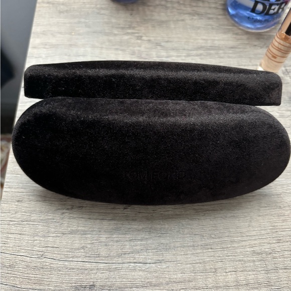 TOM FORD BROWN VELVET monogram lettering on top Sunglass Case HardCover - Picture 3 of 10